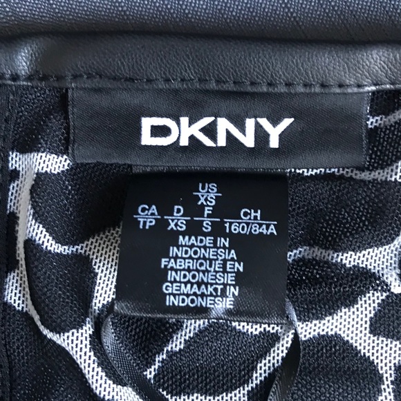 NWOT DKNY animal printed top - Picture 7 of 10